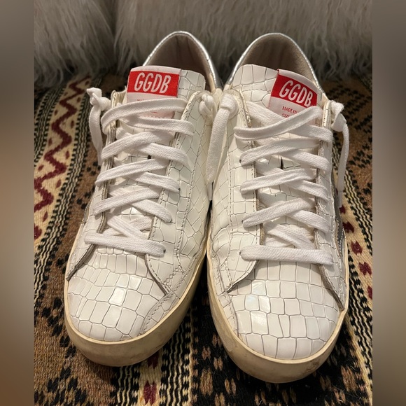 Golden Goose White/Grey Croc Embossed Leather Superstar Low Top Sneakers  Size 38